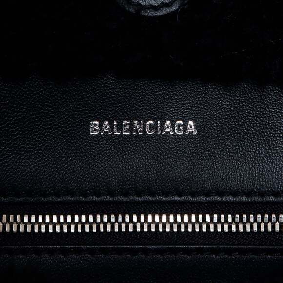 Balenciaga Everyday 2.0 2-way fur boa handbag, black, WS12056